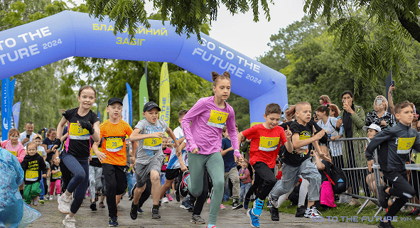 Діти до 18 років