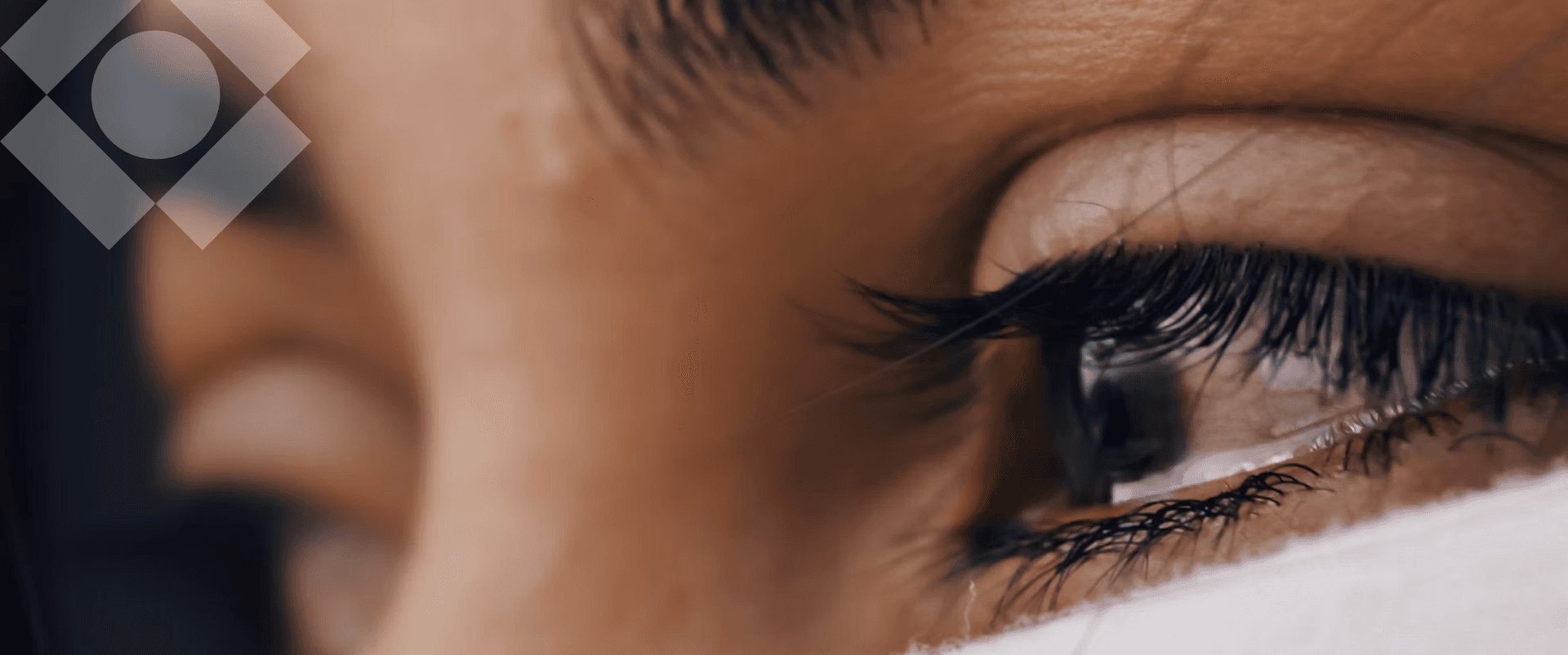 Долучайтеся до збору на допомогу жінкам, які пережили сексуальне насильство під час війни