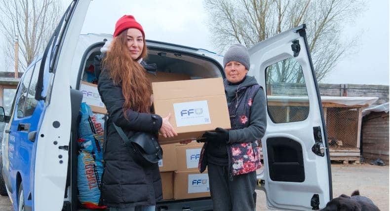 FFU delivered animal feed to the largest shelter in Ukraine