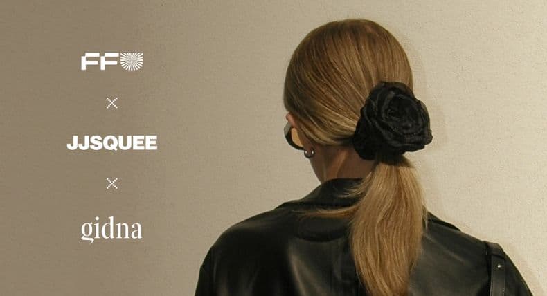 The JJSQUEE brand and the Future for Ukraine Foundation have presented a charity hair tie, ‘Rose’
