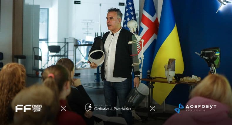 Future for Ukraine and Dobrobut Academy delivered free training for rehabilitation professionals led by U.S. experts