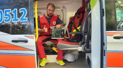 Defibrillators for the military and civilians rescue from the front line