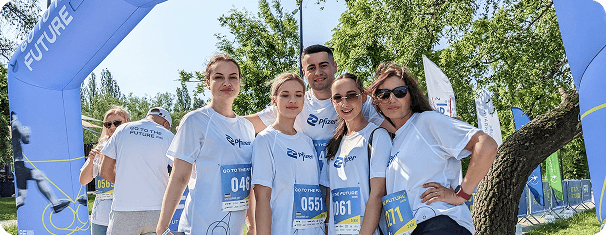 Учасники благодійного забігу Go to the Future