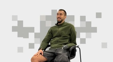 “Планую жити життя, яке було в мене до поранення — без компромісів”. Історія захисника Романа Забавіна