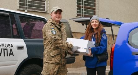 Команда FFU відвідала Одесу, щоб передати волонтерам гуманітарну допомогу