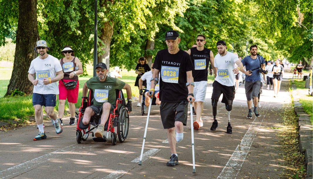 Go to the Future - photo 15